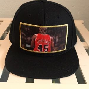 Jordan snap back Retro #45